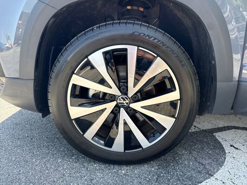 Certified 2023 Volkswagen Taos SE AWD/4WD image 28