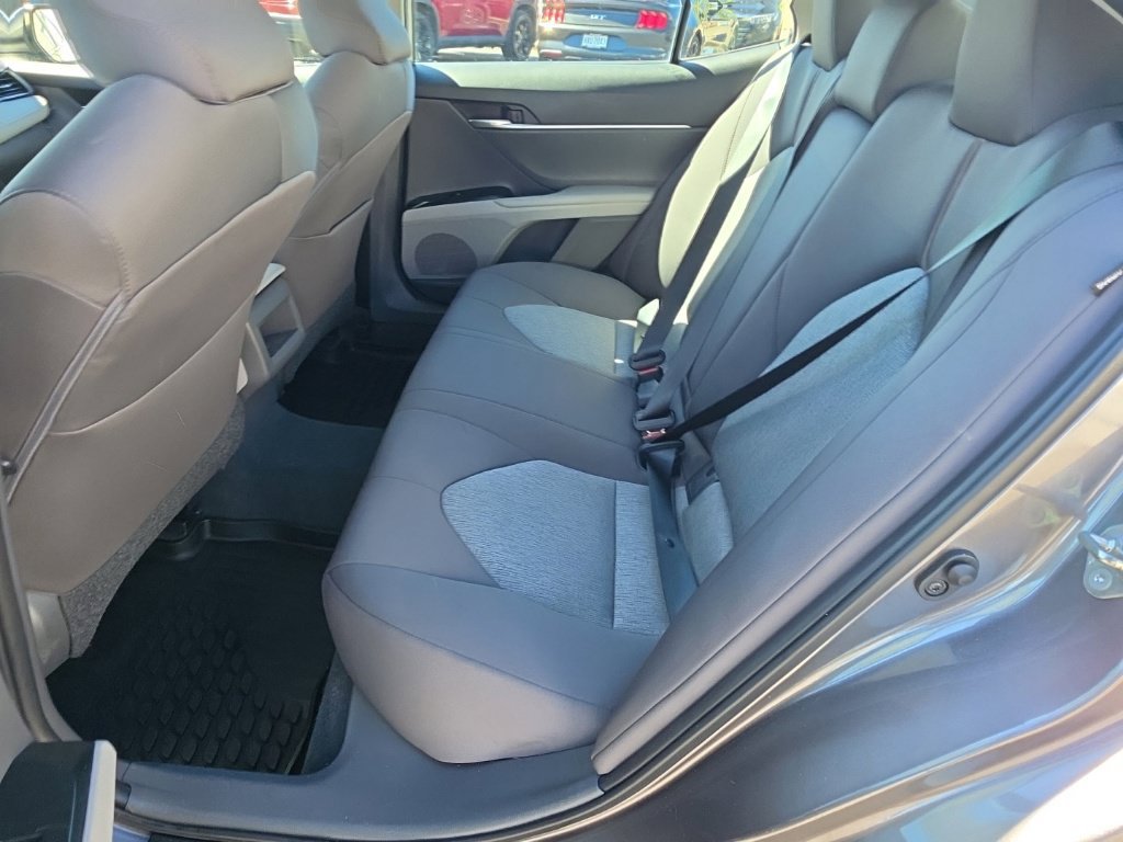 Used 2019 Toyota Camry LE FWD image 24