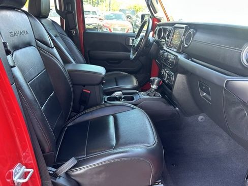 Used 2021 Jeep Wrangler Unlimited Sahara w/ Cold Weather Group image 25