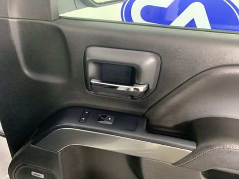 Used 2018 Chevrolet Silverado 1500 LT w/ Texas Edition image 40