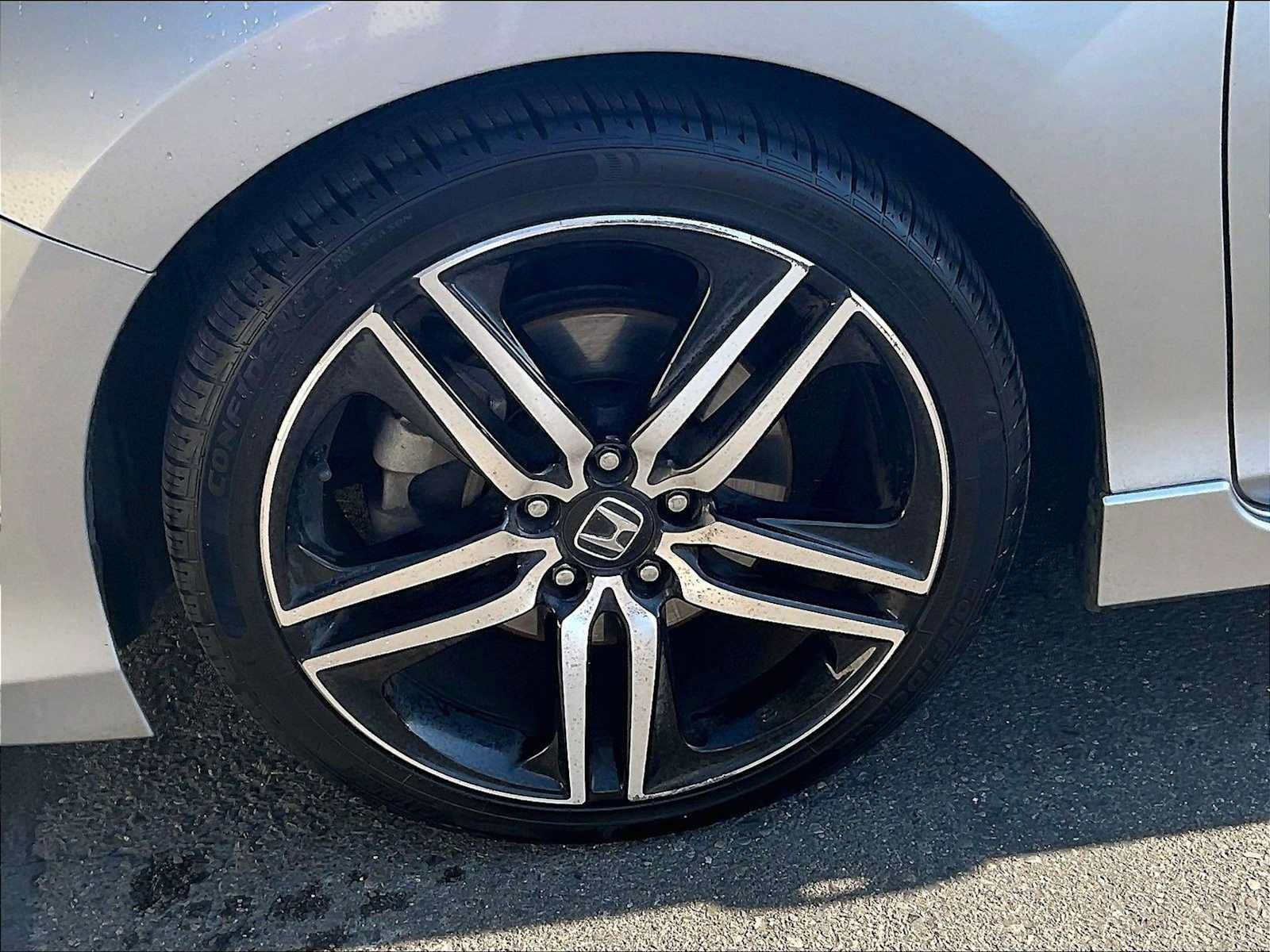 Used 2017 Honda Accord Sport image 11