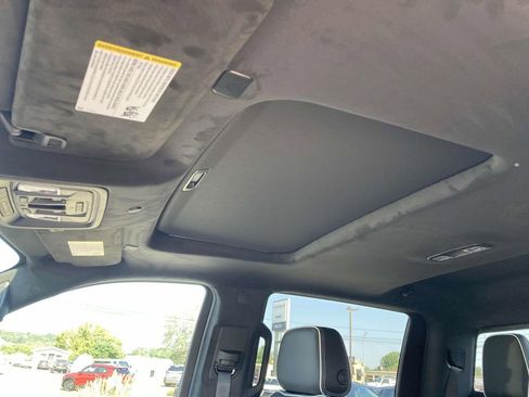 New 2025 GMC Sierra 1500 AT4X AWD/4WD image 18
