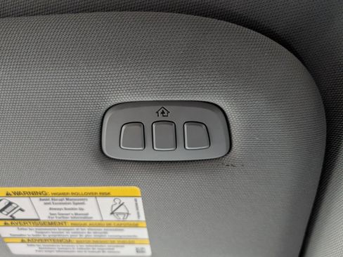 Used 2022 Ford F150 Lariat image 27