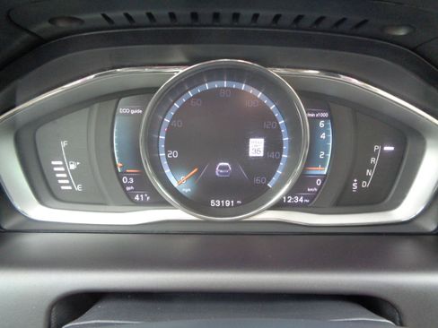 Used 2016 Volvo XC60 T5 Platinum w/ Protection Package image 31