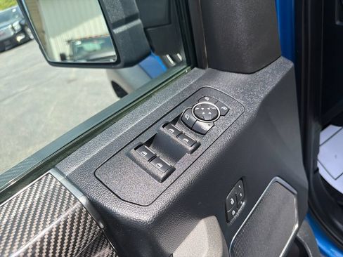 Used 2019 Ford F150 Raptor w/ Equipment Group 802A Luxury AWD/4WD image 13