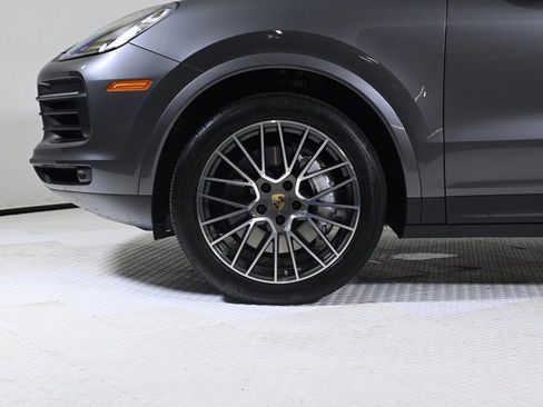 Certified 2023 Porsche Cayenne image 26