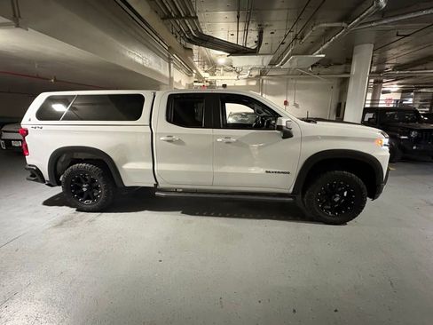 Used 2019 Chevrolet Silverado 1500 LT w/ All-Star Edition AWD/4WD image 8