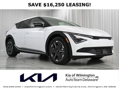 New 2025 Kia EV6 Light w/ Light LR Technology Package