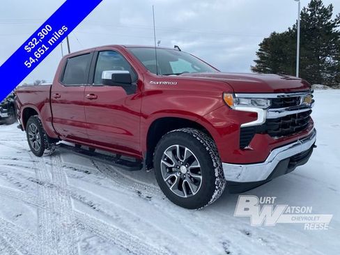 Used 2023 Chevrolet Silverado 1500 LT w/ Convenience Package II image 11