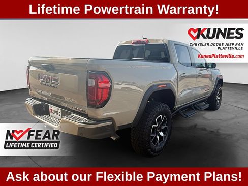 Used 2024 GMC Canyon AT4X AWD/4WD image 9