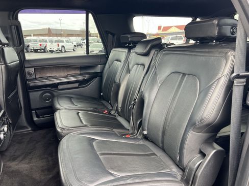 Used 2018 Ford Expedition Max Limited image 24