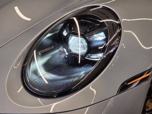 Used 2022 Porsche 911 Carrera 4S image 26