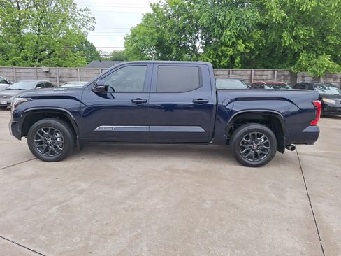 Used 2025 Toyota Tundra Platinum image 3