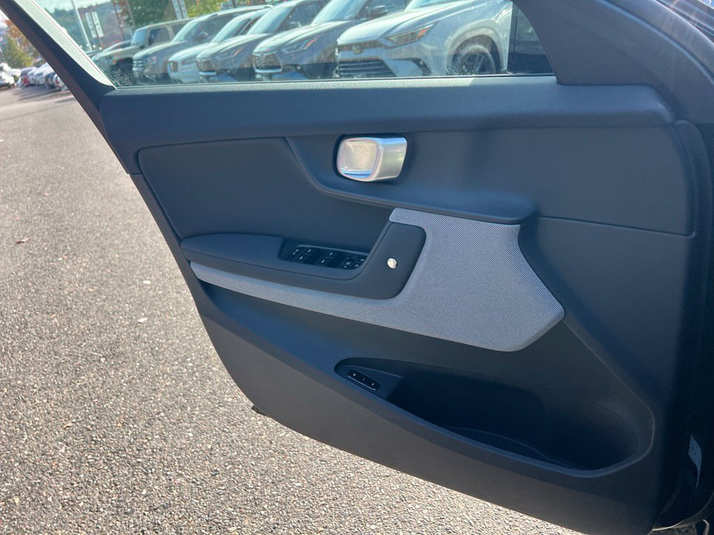 Used 2024 Polestar Polestar 2 AWD/4WD image 19