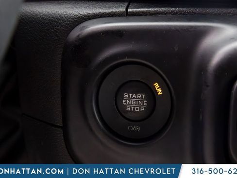 Used 2023 Jeep Wrangler Unlimited Sahara w/ Cold Weather Group AWD/4WD image 10