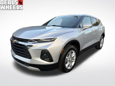 Used 2021 Chevrolet Blazer LT FWD image 1