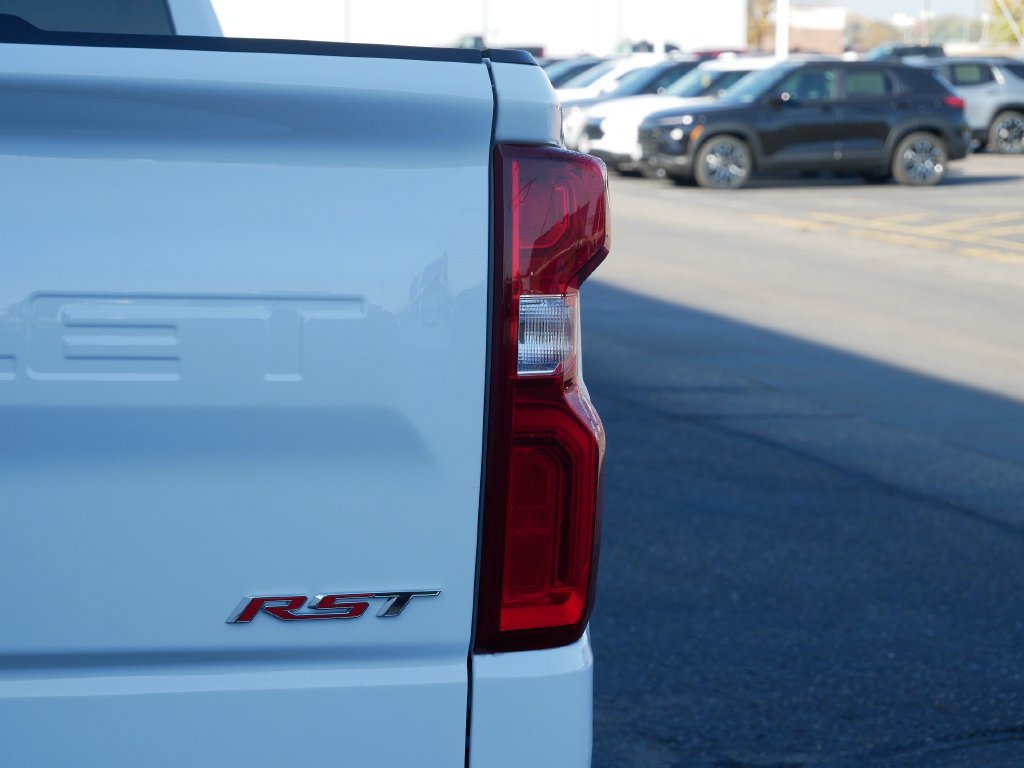 New 2026 Chevrolet Silverado 1500 RST AWD/4WD image 6