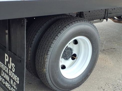 New 2025 Chevrolet Low Cab Forward LCF image 29