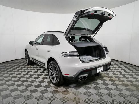 New 2026 Porsche Macan Turbo AWD/4WD image 34