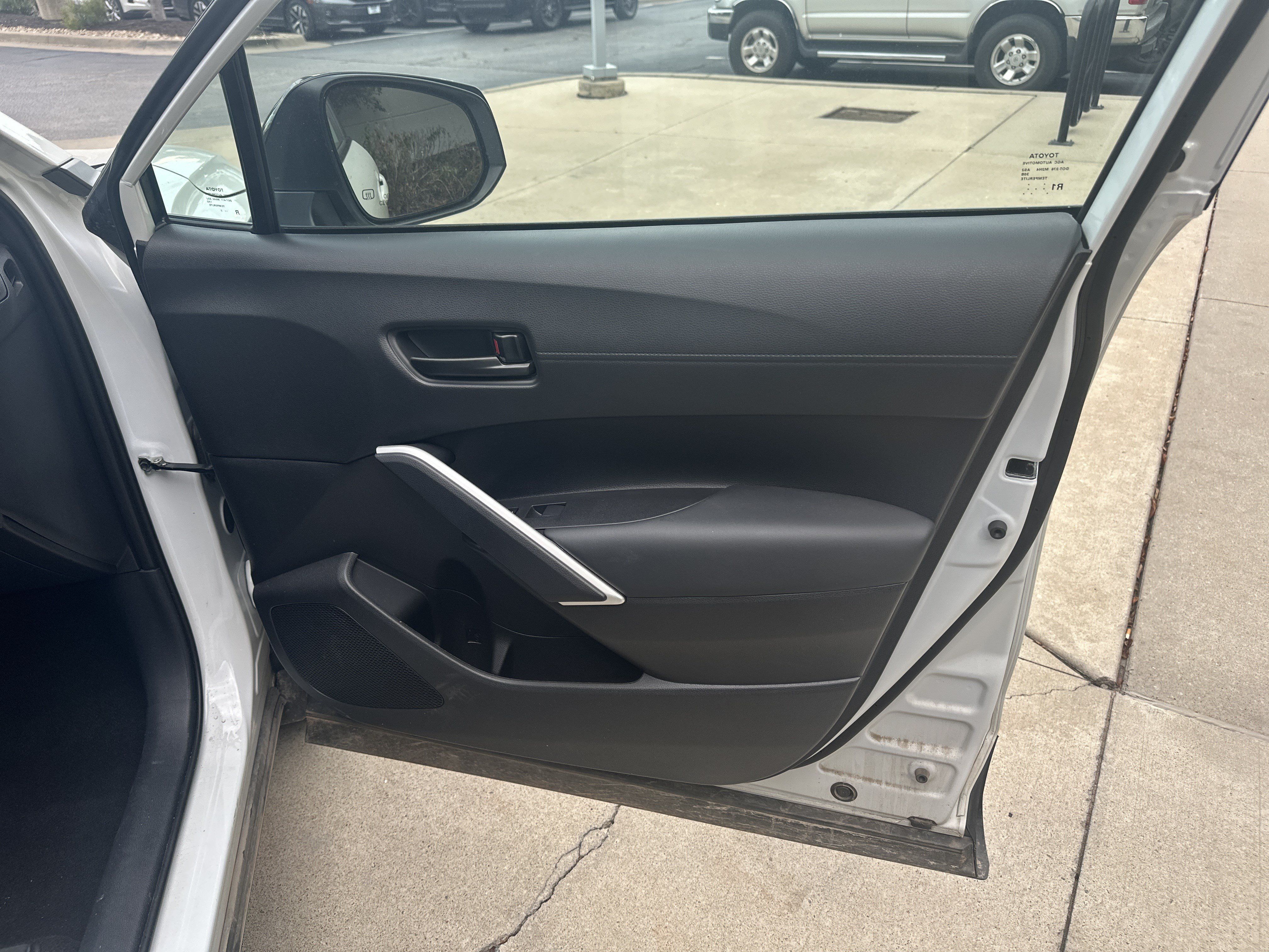 Used 2026 Toyota Corolla Cross AWD Hybrid image 24