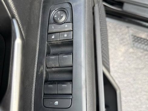 New 2025 Toyota Tacoma TRD Off-Road image 14