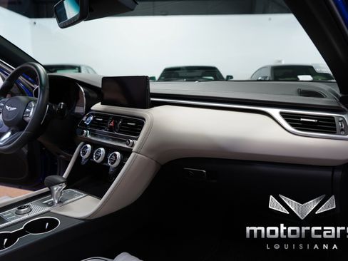 Used 2023 Genesis G70 2.0T w/ Sport Prestige Package image 29