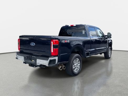 Used 2024 Ford F250 Lariat image 3