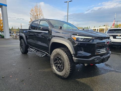 New 2025 Chevrolet Colorado ZR2 w/ ZR2 Bison Edition image 6