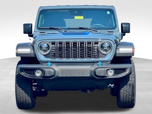 Used 2024 Jeep Wrangler Unlimited Rubicon 4xe AWD/4WD image 2