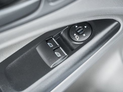 Used 2023 Ford Transit Connect XL image 36