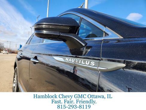 Used 2020 Lincoln Nautilus Reserve image 44