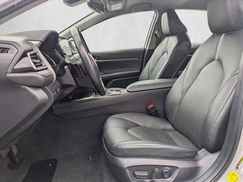 Used 2024 Toyota Camry XSE image 16