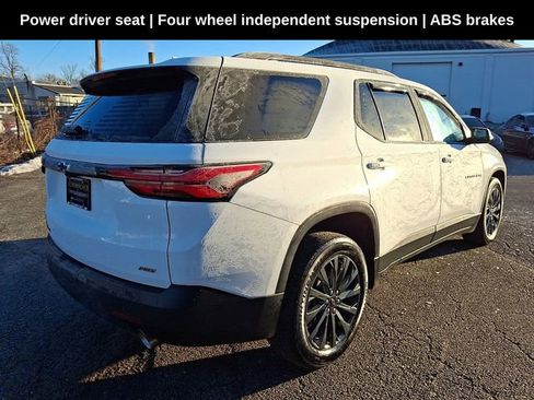 Used 2023 Chevrolet Traverse RS w/ LPO, Floor Liner Package image 10
