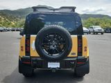 Certified 2023 Land Rover Defender 90 X-Dynamic SE image 4