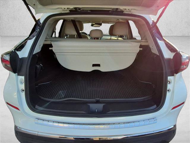 Used 2021 Nissan Murano SV w/ Cargo Package FWD image 6