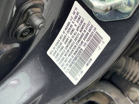 Used 2015 Honda Civic EX-L image 28