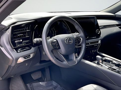 Used 2024 Lexus RX 350 FWD w/ Technology Package image 12