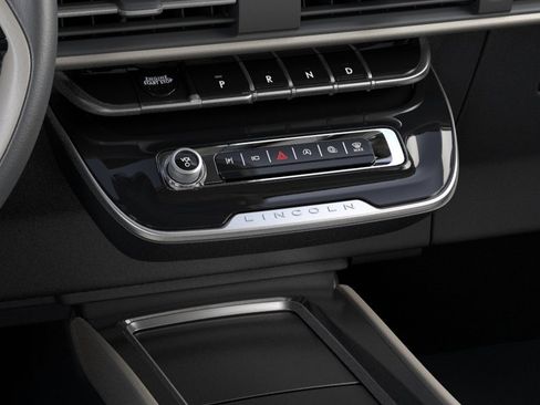New 2026 Lincoln Corsair Premiere FWD image 15
