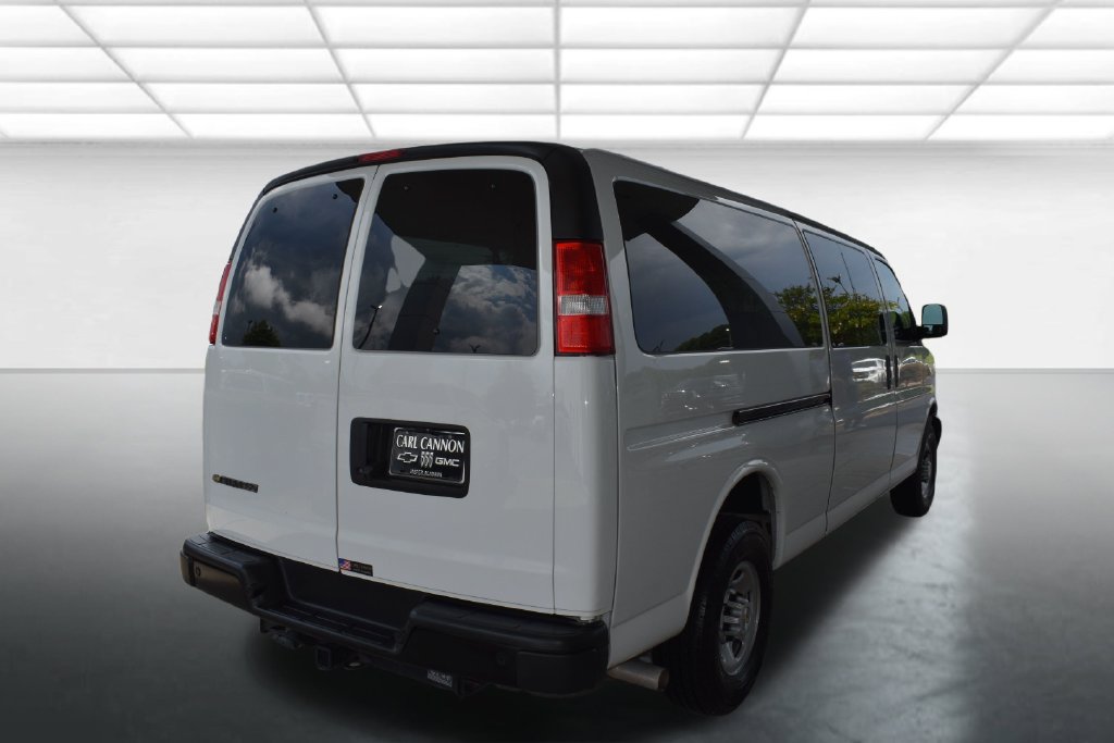 Used 2024 Chevrolet Express 3500 LS RWD image 6