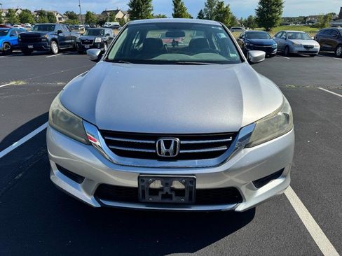 Used 2013 Honda Accord LX image 2