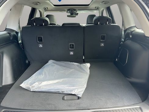 New 2024 Jeep Grand Cherokee Limited 4xe w/ Luxury Tech Group II image 17