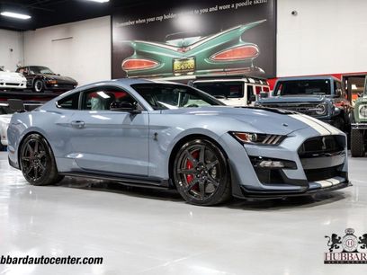 Used 2022 Ford Mustang Shelby GT500 w/ Carbon Fiber Track Pack