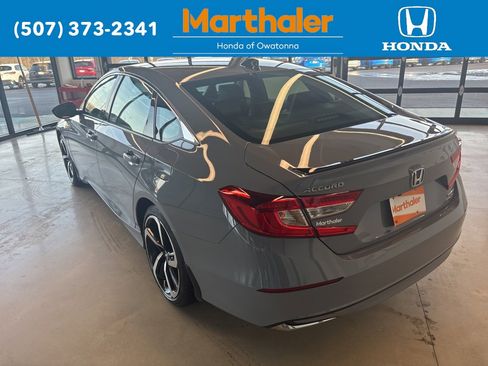 Used 2022 Honda Accord Sport image 3