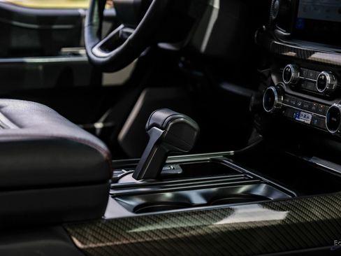 Used 2024 Ford F150 Lariat w/ Equipment Group 502A High image 55