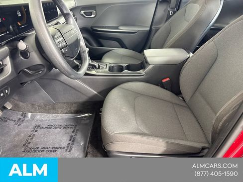 Used 2025 Kia K4 FWD image 11