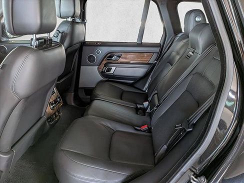 Used 2018 Land Rover Range Rover HSE AWD/4WD image 20