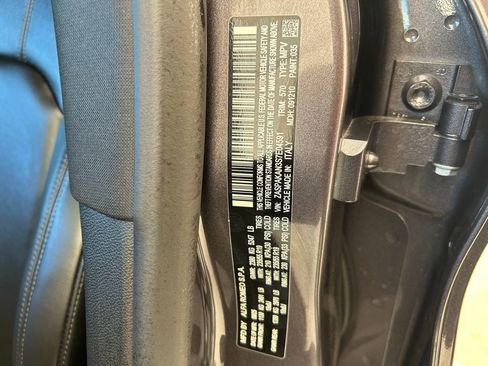 New 2025 Alfa Romeo Stelvio Sprint w/ Convenience Package image 48