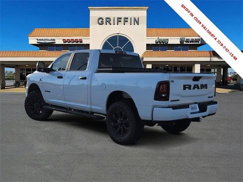 New 2025 RAM 3500 Big Horn image 9