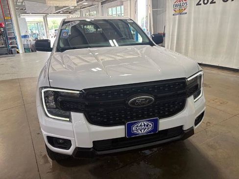 Certified 2025 Ford Ranger XLT w/ Black Appearance Package AWD/4WD image 5