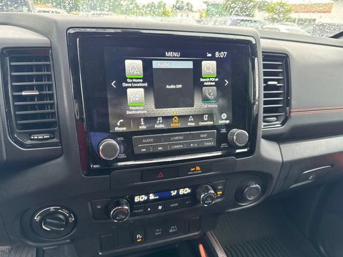 Used 2022 Nissan Frontier PRO-4X w/ Technology Package AWD/4WD image 8